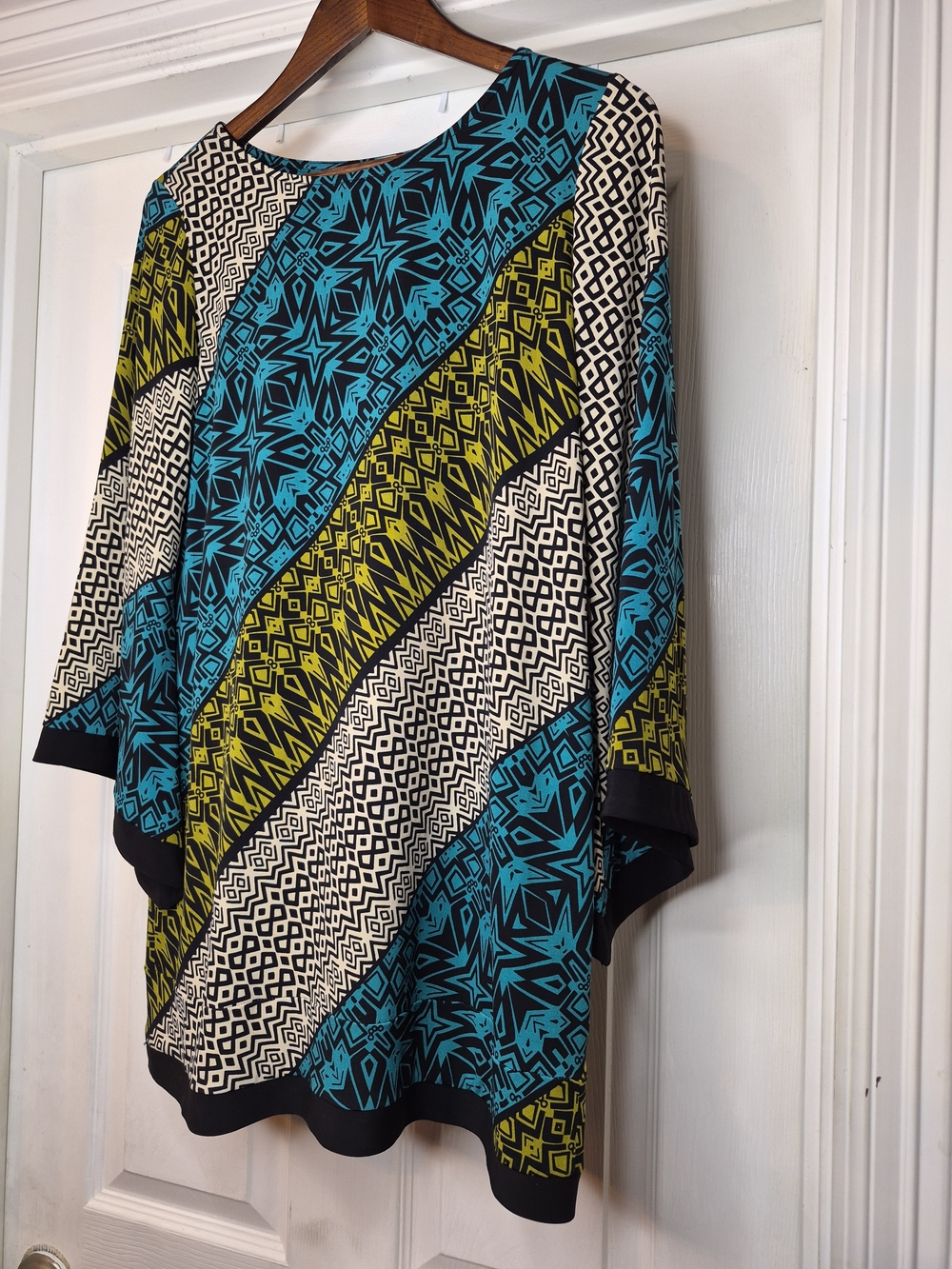 Emma & Michele Teal, Green & Black Geometric Tunic Medium